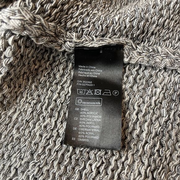 3 for $25-H&M Short Sleeve Top Sweater Women's Med Gray Zipper Back - Picture 4 of 7